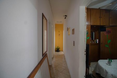 Casa à venda com 268m², 2 quartos e 5 vagasCORREDOR