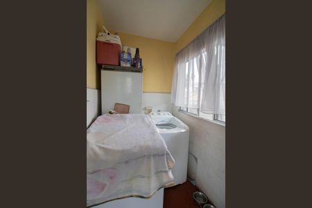 Casa à venda com 268m², 2 quartos e 5 vagasTERRAÇO E ÁREA DE SERVIÇO