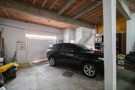 Casa à venda com 268m², 2 quartos e 5 vagasGARAGEM