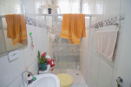 Casa à venda com 268m², 2 quartos e 5 vagasBANHEIRO