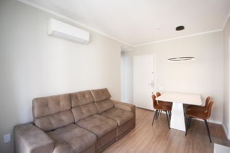 Sala de apartamento para alugar com 2 quartos, 65m² em Vila Nova Conceição, São Paulo