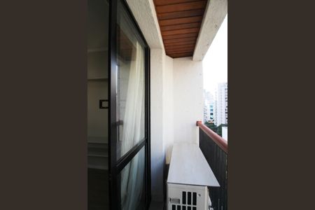 Apartamento para alugar com 65m², 2 quartos e 1 vagaVaranda