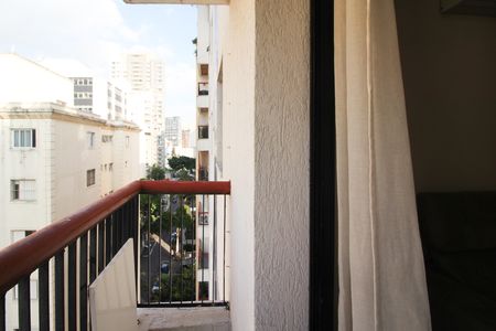 Varanda de apartamento para alugar com 2 quartos, 65m² em Vila Nova Conceição, São Paulo
