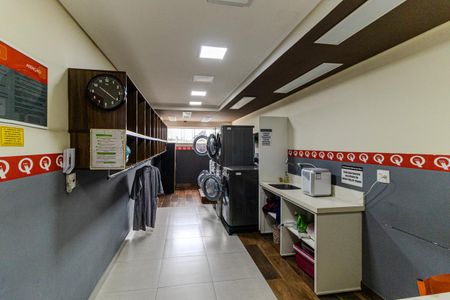 Studio para alugar com 30m², 1 quarto e 1 vaga Studio para alugar com 30m², 1 quarto e 1 vagaLavanderia