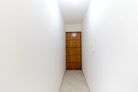 Studio para alugar com 30m², 1 quarto e 1 vaga Studio para alugar com 30m², 1 quarto e 1 vagaCorredor de Entrada