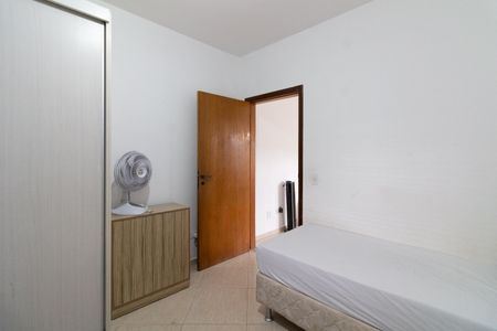 Casa à venda com 125m², 2 quartos e 2 vagas Casa à venda com 125m², 2 quartos e 2 vagasQuarto 1