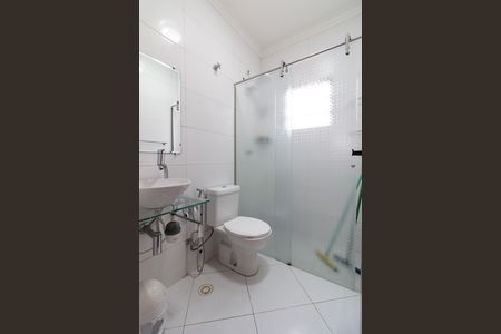 Casa à venda com 125m², 2 quartos e 2 vagas Casa à venda com 125m², 2 quartos e 2 vagasBanheiro
