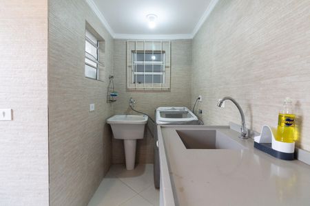 Casa à venda com 125m², 2 quartos e 2 vagas Casa à venda com 125m², 2 quartos e 2 vagasÁrea de Serviço