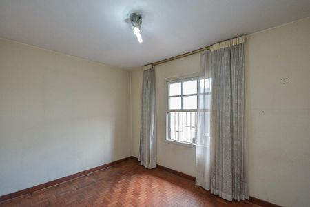 Casa à venda com 126m², 2 quartos e 2 vagas Casa à venda com 126m², 2 quartos e 2 vagasQuarto
