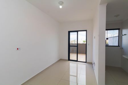 Sala de apartamento para alugar com 2 quartos, 38m² em Itaquera, São Paulo