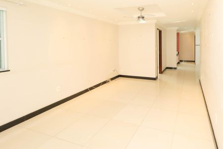 Casa para alugar com 177m², 3 quartos e 1 vaga