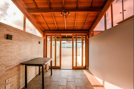 Apartamento à venda com 97m², 2 quartos e 1 vagaCobertura