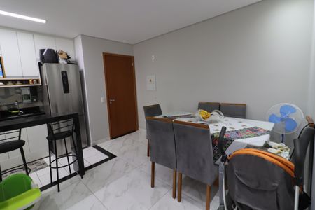 Sala de apartamento para alugar com 2 quartos, 46m² em Jardim Boa Vista (zona Oeste), Osasco