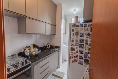 Apartamento para alugar com 60m², 2 quartos e 2 vagas Apartamento para alugar com 60m², 2 quartos e 2 vagasCozinha