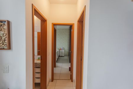 Apartamento para alugar com 60m², 2 quartos e 2 vagas Apartamento para alugar com 60m², 2 quartos e 2 vagasCorredor