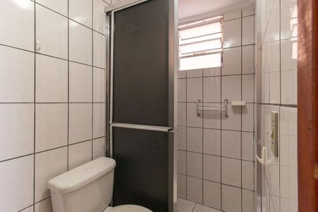 Apartamento para alugar com 65m², 4 quartos e 2 vagas Apartamento para alugar com 65m², 4 quartos e 2 vagasBanheiro da Suíte