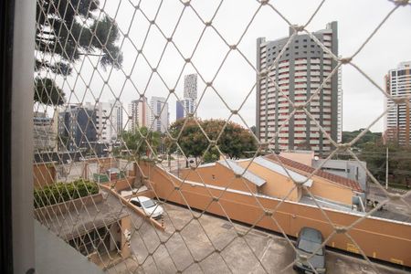 Vista do Quarto 1 de apartamento para alugar com 4 quartos, 65m² em Mossunguê, Curitiba