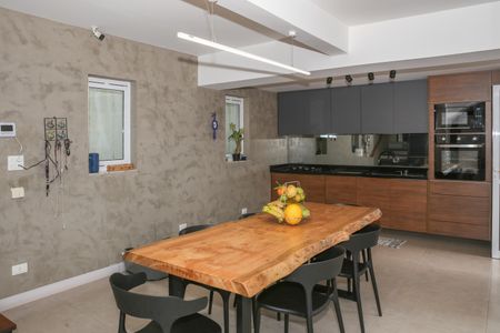 Sala de Jantar e Cozinha de casa para alugar com 3 quartos, 160m² em Pompeia, São Paulo
