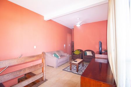 Apartamento à venda com 230m², 4 quartos e 4 vagas Apartamento à venda com 230m², 4 quartos e 4 vagasSala 04