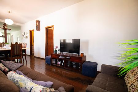 Sala 03 de apartamento à venda com 4 quartos, 230m² em Calafate, Belo Horizonte