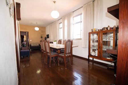 Apartamento à venda com 230m², 4 quartos e 4 vagas Apartamento à venda com 230m², 4 quartos e 4 vagasSala 02