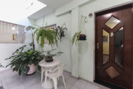 Casa à venda com 300m², 4 quartos e 1 vagaEntrada