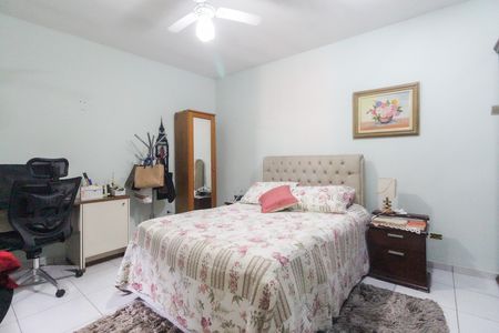 Casa à venda com 300m², 4 quartos e 1 vagaQuarto 1