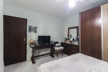 Casa à venda com 300m², 4 quartos e 1 vagaQuarto 2