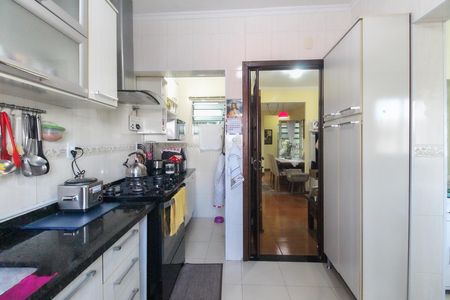 Casa à venda com 300m², 4 quartos e 1 vagaCozinha