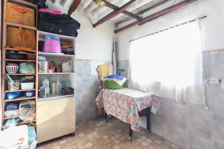 Casa à venda com 300m², 4 quartos e 1 vagaÁrea de Serviço