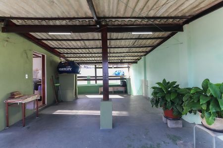 Casa à venda com 300m², 4 quartos e 1 vagaTerraço