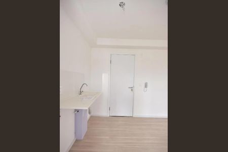 Banheiro de apartamento à venda com 2 quartos, 31m² em Vila Plana, São Paulo