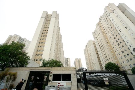 Apartamento à venda com 46m², 2 quartos e sem vaga Apartamento à venda com 46m², 2 quartos e sem vagaFachada