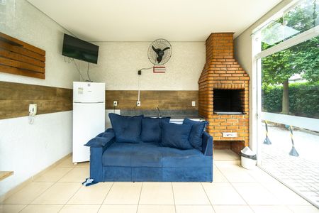 Apartamento à venda com 46m², 2 quartos e sem vaga Apartamento à venda com 46m², 2 quartos e sem vagaChurrasqueira 02