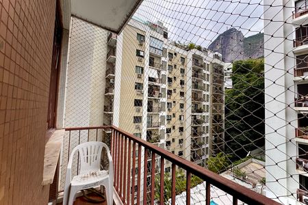 Apartamento para alugar com 78m², 2 quartos e 1 vaga