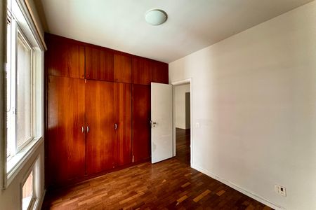 Apartamento para alugar com 78m², 2 quartos e 1 vaga
