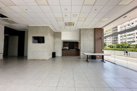 Apartamento para alugar com 78m², 2 quartos e 1 vaga