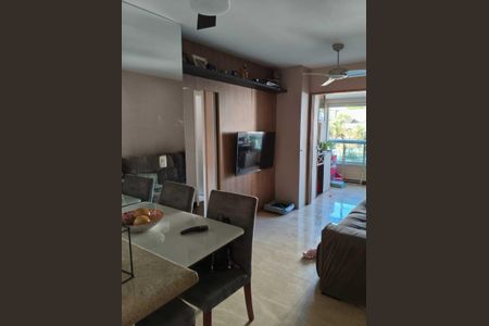 Sala de apartamento à venda com 2 quartos, 57m² em Vila Gumercindo, São Paulo