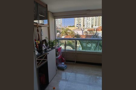 Sala de apartamento à venda com 2 quartos, 57m² em Vila Gumercindo, São Paulo
