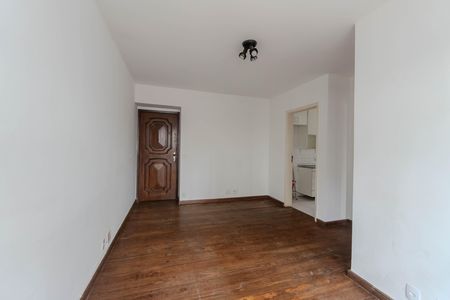 Apartamento à venda com 40m², 1 quarto e 1 vaga Apartamento à venda com 40m², 1 quarto e 1 vagaSala