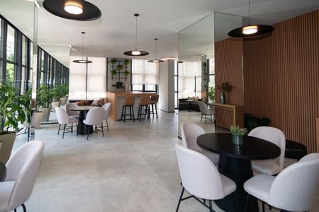Studio para alugar com 43m², 1 quarto e sem vaga Studio para alugar com 43m², 1 quarto e sem vagaSalão de Festas