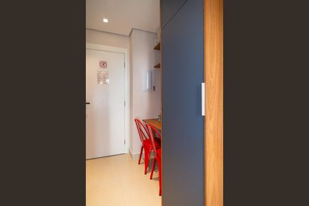 Studio para alugar com 43m², 1 quarto e sem vaga Studio para alugar com 43m², 1 quarto e sem vagaStudio