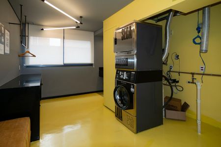 Studio para alugar com 43m², 1 quarto e sem vaga Studio para alugar com 43m², 1 quarto e sem vagaLavanderia