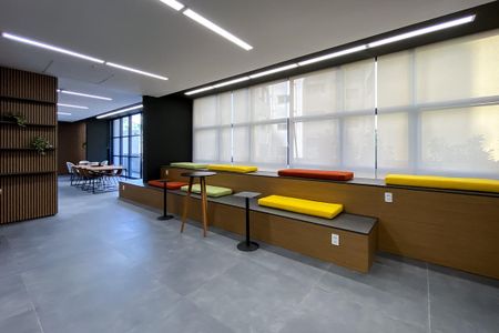 Studio para alugar com 43m², 1 quarto e sem vaga Studio para alugar com 43m², 1 quarto e sem vagaSalão de Jogos