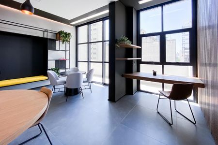 Studio para alugar com 43m², 1 quarto e sem vaga Studio para alugar com 43m², 1 quarto e sem vagaCoworking