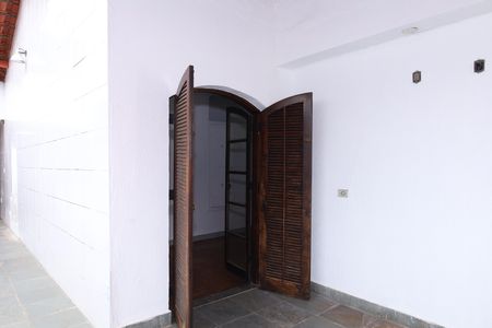 Casa para alugar com 140m², 2 quartos e 2 vagasVaranda