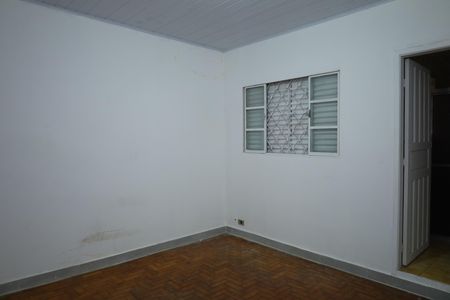 Casa para alugar com 140m², 2 quartos e 2 vagasQuarto 1