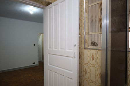 Casa para alugar com 140m², 2 quartos e 2 vagasBanheiro 1