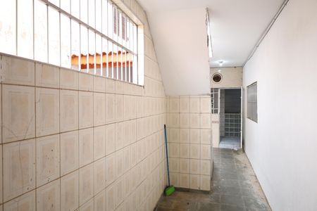 Casa para alugar com 140m², 2 quartos e 2 vagasHall de entrada