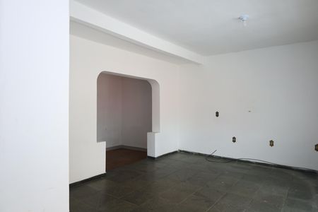 Casa para alugar com 140m², 2 quartos e 2 vagasSala 1